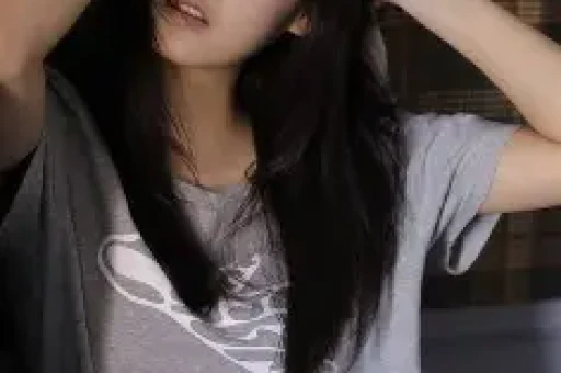 【绝对爆款】彻底炸锅！顶流片场停工大瓜网友：滤镜碎成渣！